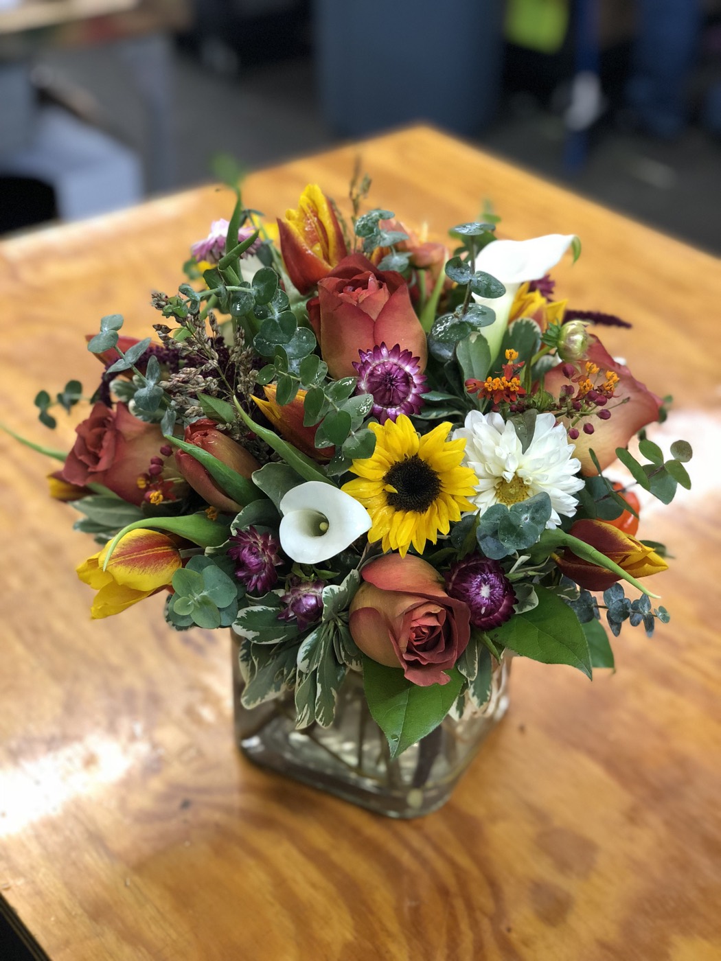 Modern & compact arrangement
